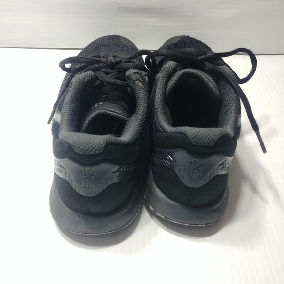 Nike Kids Running Shoes - Size 3Y - Pre-owned - 3J83KL - Picture 2 of 5